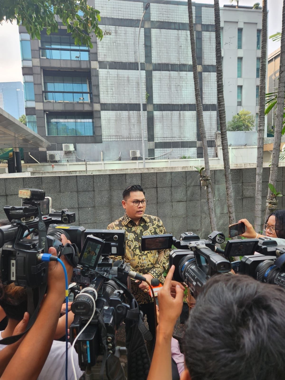 Rendy Kjaernett Inginkan Rujuk, Pengacara Lady Veronica Nayoan: Kami Lihat Kedepannya